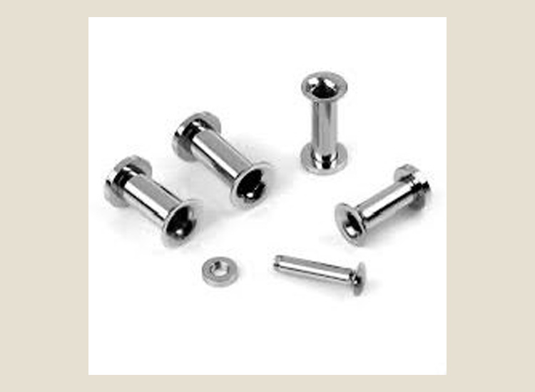 Metal Buttons and Plastic Buttons 18